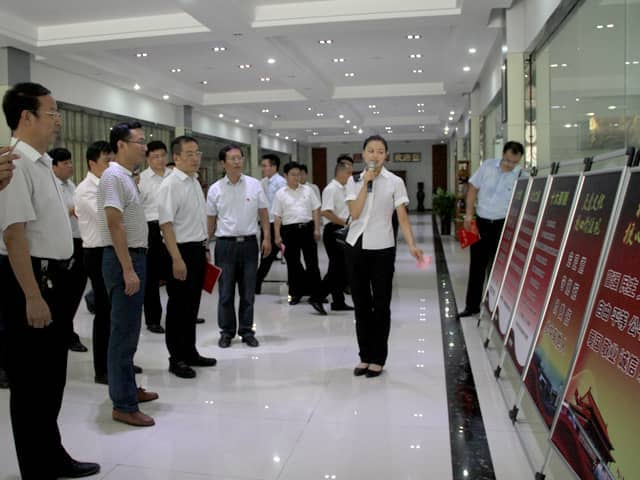 梁山縣委常委、組織部部長(zhǎng)王建一行蒞臨天意機(jī)械調(diào)研